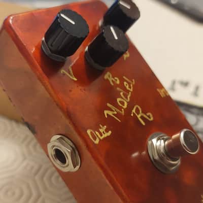 BJFE Model R, number 4 of 90 - Red image 4