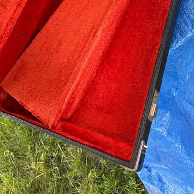 VINTAGE 1966 FENDER PRECISION BASS CASE image 16