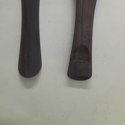 Give natural elegance to your cello instrument with 5 STRING Cello Tailpiece Rosewood -1pc image 2