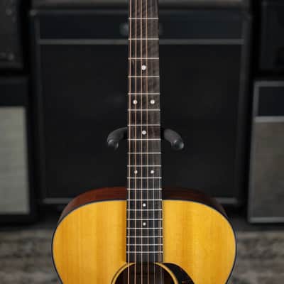 Martin 000-10E Retro Acoustic/Electric Guitar - Spruce/Sapele with Gig Bag image 4