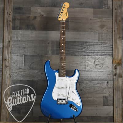 Fender Standard Stratocaster - Aqua Marine Metallic image 2