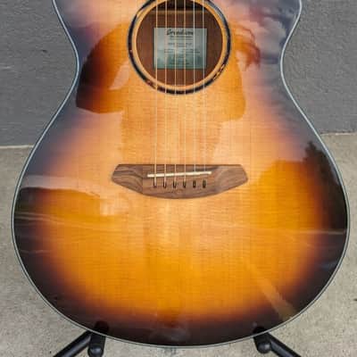Breedlove ECO Discovery S Concert Edgeburst CE Cedar Top AcousticElectric Guitar image 9
