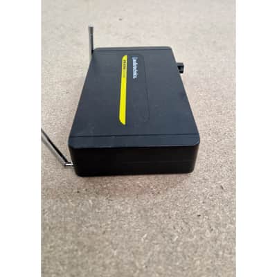 Audio-Technica ATW-R700 - Microphone System - Excellent w/ microphone image 6