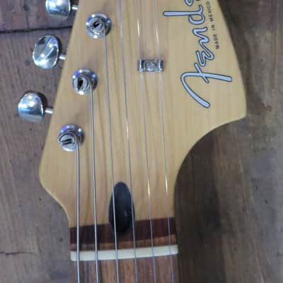 Fender Toronado 2002 Orange And Pearl MIM Near Mint Condition Electric Guitar Rarest Finish image 2