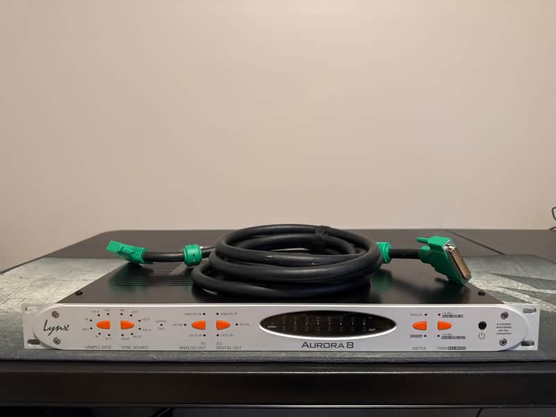 Lynx Aurora 8 8-Channel Mastering AD/DA Converter 2000s - Silver image 1