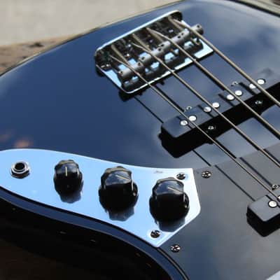 FENDER "Jazz Bass Standard Black" 4, 32 KG image 10