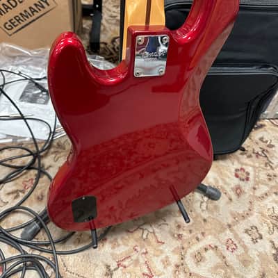 Fender Jazz Bass Deluxe Series 2003 - Candy Apple Red image 3