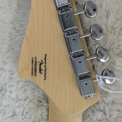 Squier Paranormal Baritone Jazzmaster HH, Laurel board, Black Pickguard, Oxblood image 6