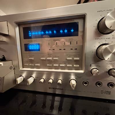 Pioneer CT-F1250 4-Track Stereo Cassette Tape Deck 1979 - 1981 - Silver image 2