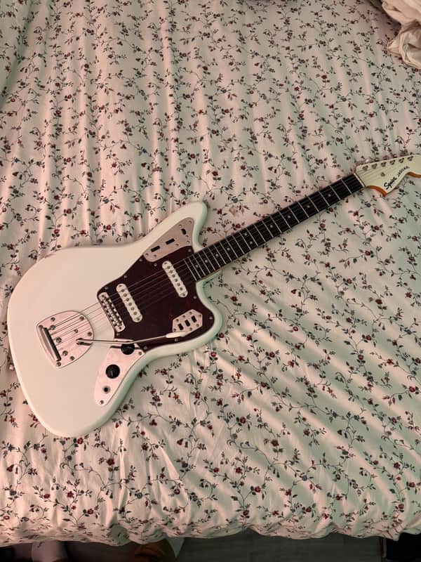 Squier Classic Vibe '60s Jaguar 2022 - Olympic White with Matching Headstock image 1