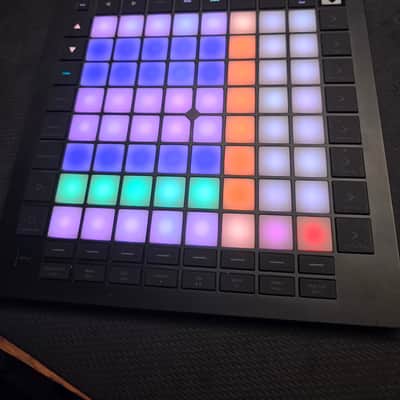 Novation Launchpad Pro MKIII Pad Controller image 4