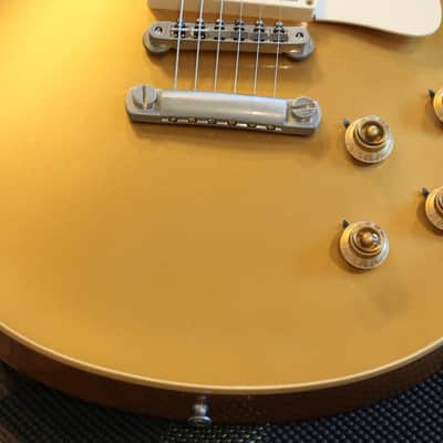 Minty! 2007 Gibson Custom Shop Les Paul 1957 Historic Reissue Electric Guitar Gold Top + COA OHSC image 5