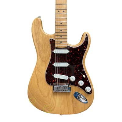 Fender Strat Plus 1998 - Natural Ash w/ Case image 5