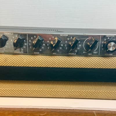 Peavey ValveVerb 1990’s - Chrome image 2
