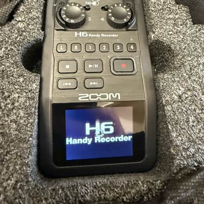 Zoom H6 All Black 6-track Portable Recorder Bundle W/ Accessories image 4