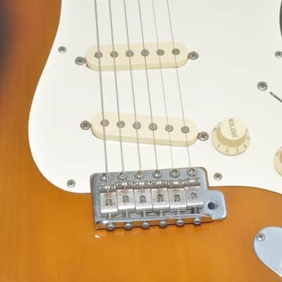 Fender Japan Stratocaster 1993-1994 Electric Guitar Ref No 6850 image 5
