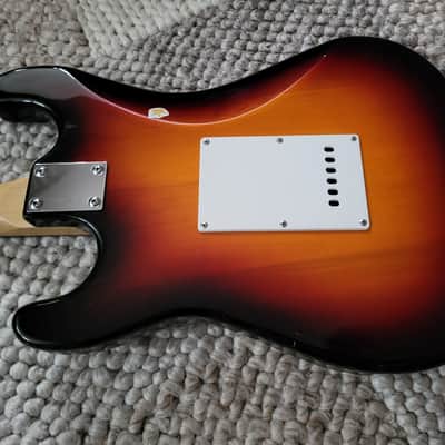 E-E-Gitarre Guitar ST Sunburst image 6