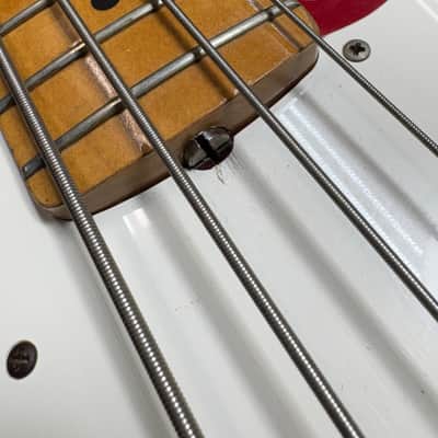 Fender Bullet Bass Deluxe (B-34) 1981 - 1983 - Red image 5