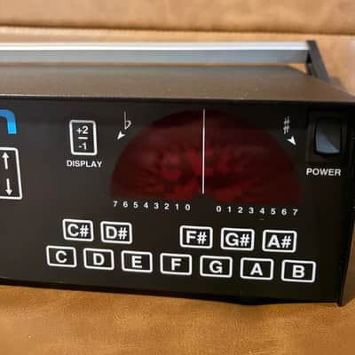 Peterson AutoStrobe Stretch 490-ST Tuner w/Original Carrying Case image 6