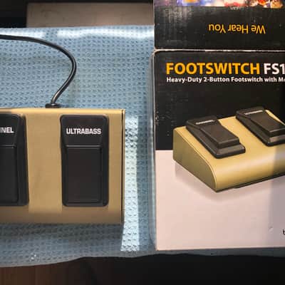 Behringer fs 112 b footswitch ? - cream and black image 1
