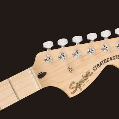 Squier Affinity Series Stratocaster Lake Placid Blue image 6