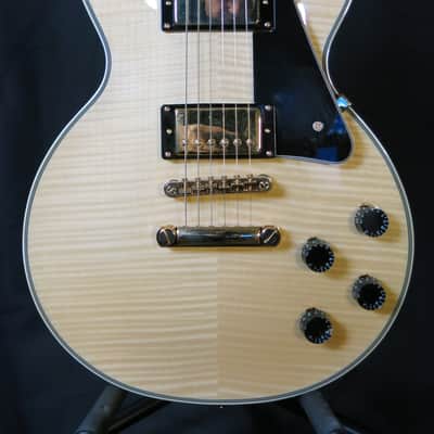 Epiphone Les Paul Custom 100th Anniversary highly flamed with case and signed pickguard image 4