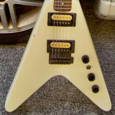 1986 Epiphone V2 Flying V "Player" image 1