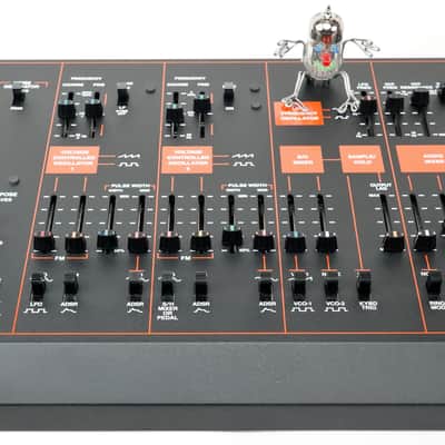 Korg ARP Odyssey Modul Rev3 Synthesizer Desktop +Neuwertig + OVP+ 1,5J Garantie image 6