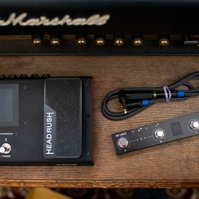Headrush MX5 Amp Modeling Guitar Effect Processor boxed with extra midi controller image 5