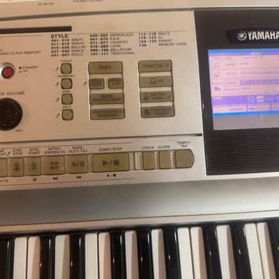 Yamaha DGX-505 88-key Arranger Keyboard image 4