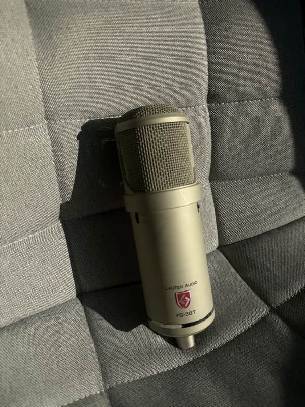 Lauten Audio Atlantis FC-387 FET Condenser Mic - Champagne image 1