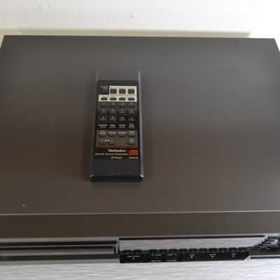 Technics SL-P555 Rare Vintage CD Player Class AA Japan Made 1988 * Remote image 8