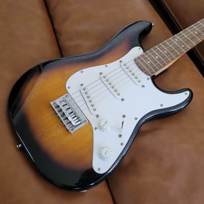 Squier Mini Stratocaster 3/4 Size Tobacco Sunburst 2018 Indonesia image 4