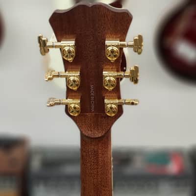 D'Angelico Excel Gramercy Vintage Natural Acoustic-Electric Guitar DAEG200VNATGP2 w/ Gig Bag image 11