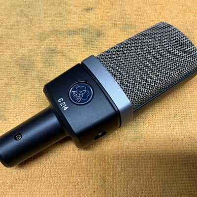 AKG C214 Microphone image 4