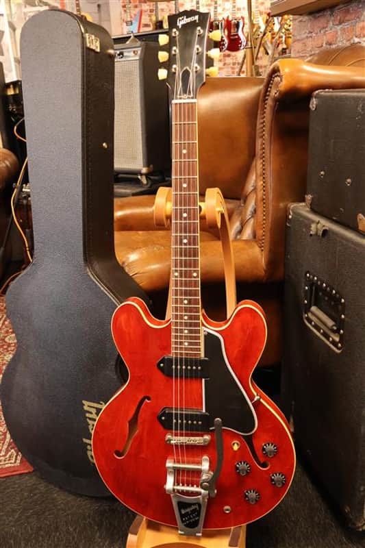 Gibson ES-330 Cherry Bigsby Memphis Custom Shop (Used)