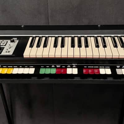 Roland SH-2000 37-Key Synthesizer 1974 - 1979 - Black