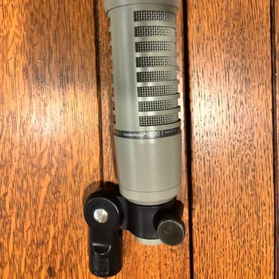 Immagine Electro-Voice RE20 Cardioid Dynamic Microphone 1968 - Present - Gray - 2
