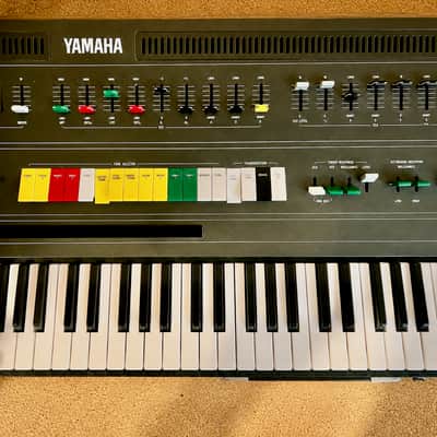 Yamaha CS-60 Polyphonic Synthesizer – Fully Serviced – Free Personal Delivery in Europe – Warranty Included image 3