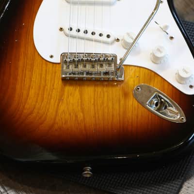 Minty! 2024 Fender Custom Shop 1954 70th Anniversary Limited Edition Stratocaster Electric Guitar Relic Sunburst + COA OHSC image 7