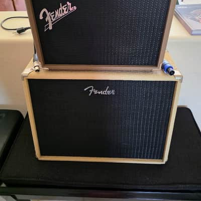 Fender 40 Watt Acoustasonic 6 & 12 Acoustic Guitar & Mic with Fender Ext Cabinet Stereo Two 8-inch Speakers & Correct Extra $ Cable and $25' Fender Guitar Cord! 2024 - Brown Tolex image 12