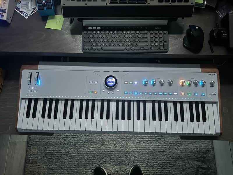 Arturia AstroLab 61 Stage Keyboard – White/Wood – Original Box & Accessories – Excellent image 1