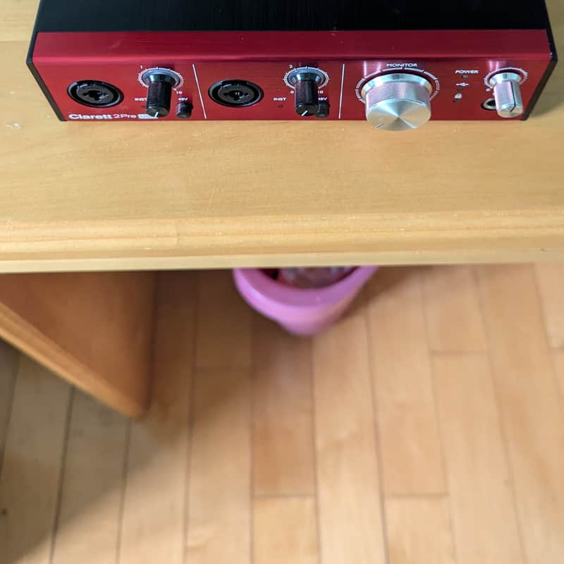 2020 Focusrite Clarett 2Pre USB Audio Interface Red