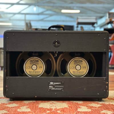 VOX V212NT-G2 2X12" Speaker Cabinet Loaded w/ Celestion G12H 30W Speakers image 3