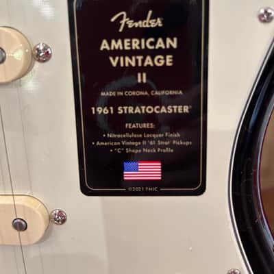 Fender American Vintage II 1961 Stratocaster - Sunburst /8lbs. 4.7oz. #V2443048 image 6