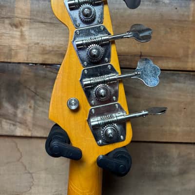 Fender James Jamerson 1962 P-Bass 3-Tone Sunburst w/case image 8