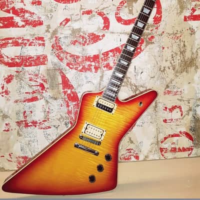 Hamer Standard usa Bound And Crown Vintage Cherry Sunburst Flamed Top 4 Digit serial! image 1