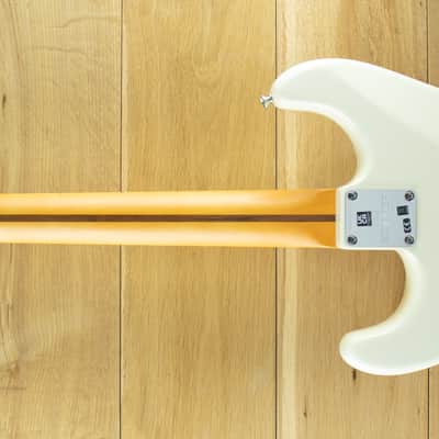 Fender Nile Rodgers Hitmaker Strat Maple Olympic White NR00943 image 3