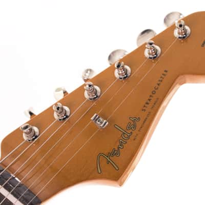 Fender Vintera II '60s Stratocaster with Rosewood Fretboard 2026 Olympic White 2501gr image 4