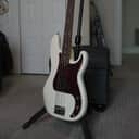 Fender American Professional II Precision Bass with Rosewood Fretboard 2020 - Present Olympic White